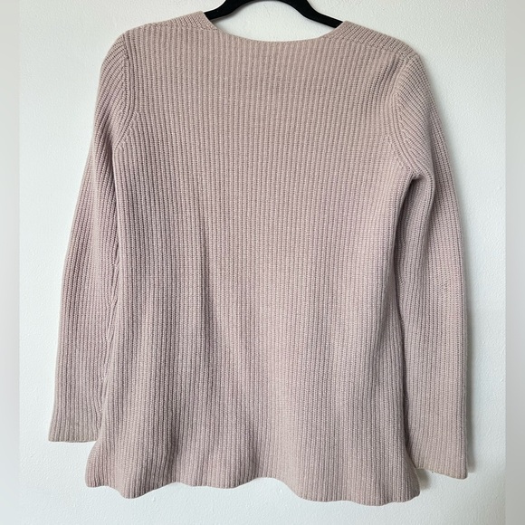 Vince 100% Cashmere Knit V Neck Sweater - Picture 2 of 5